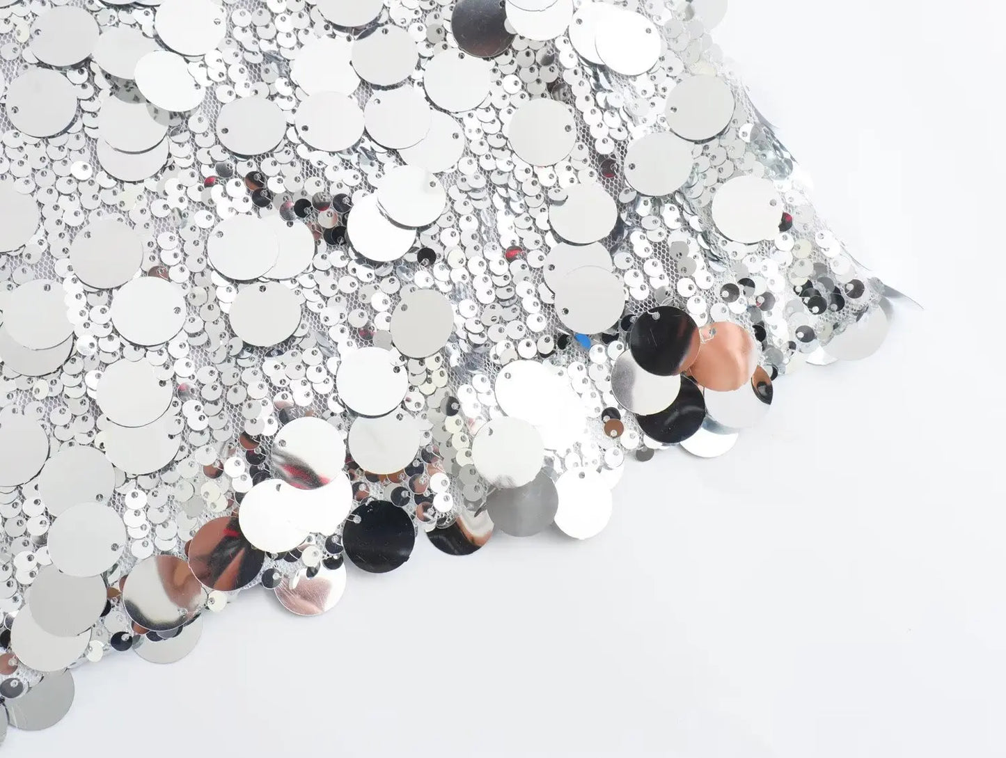 Velora - Glimmer Sequin Mini Skirt