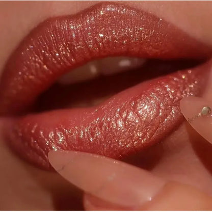Velvet Glow - Waterproof and Moisturizing Glitter Lipstick