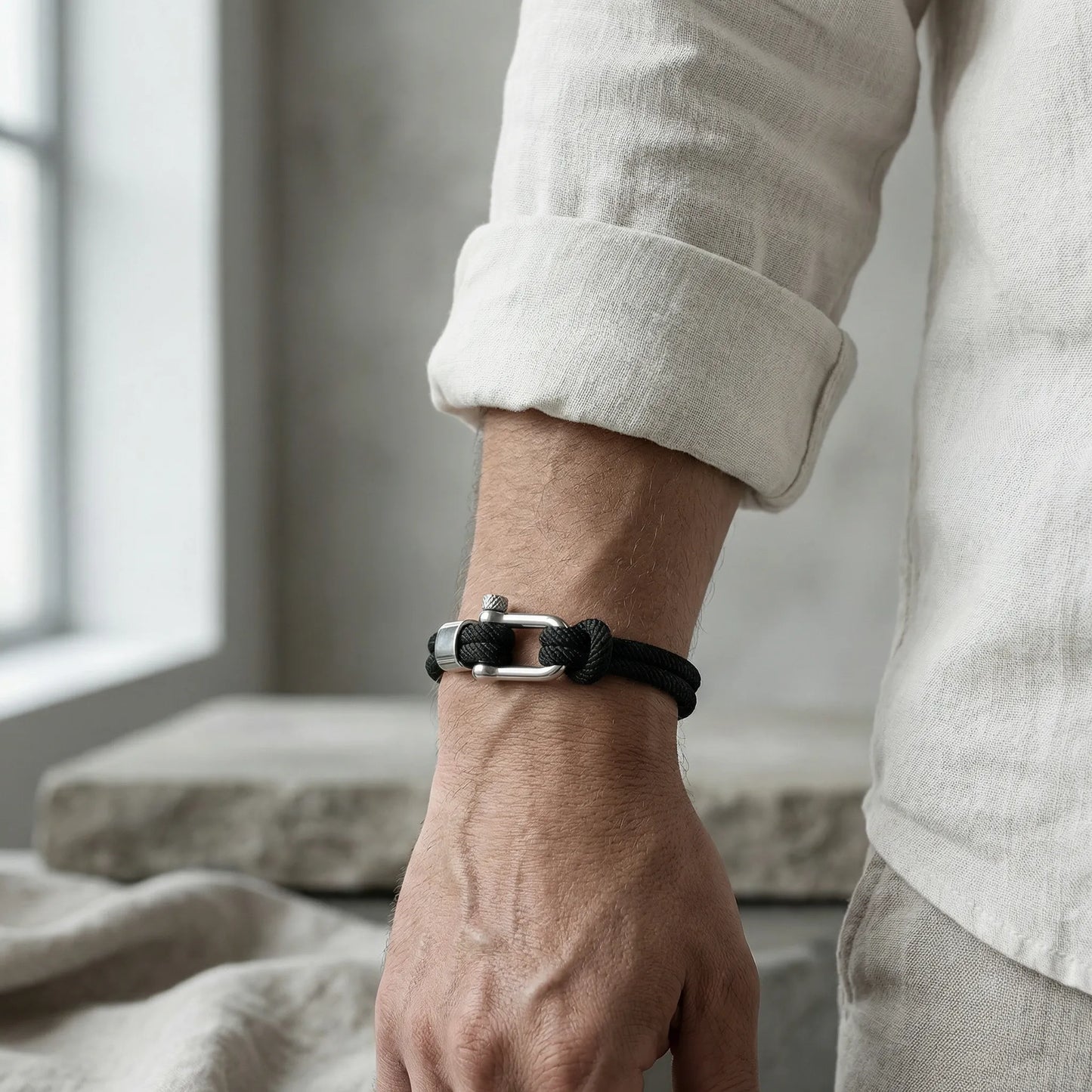 Saevon Black Bracelet