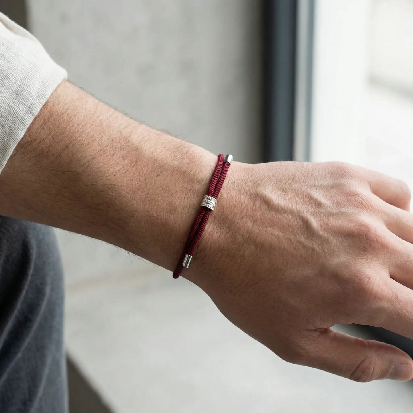 Rovian Red Bracelet
