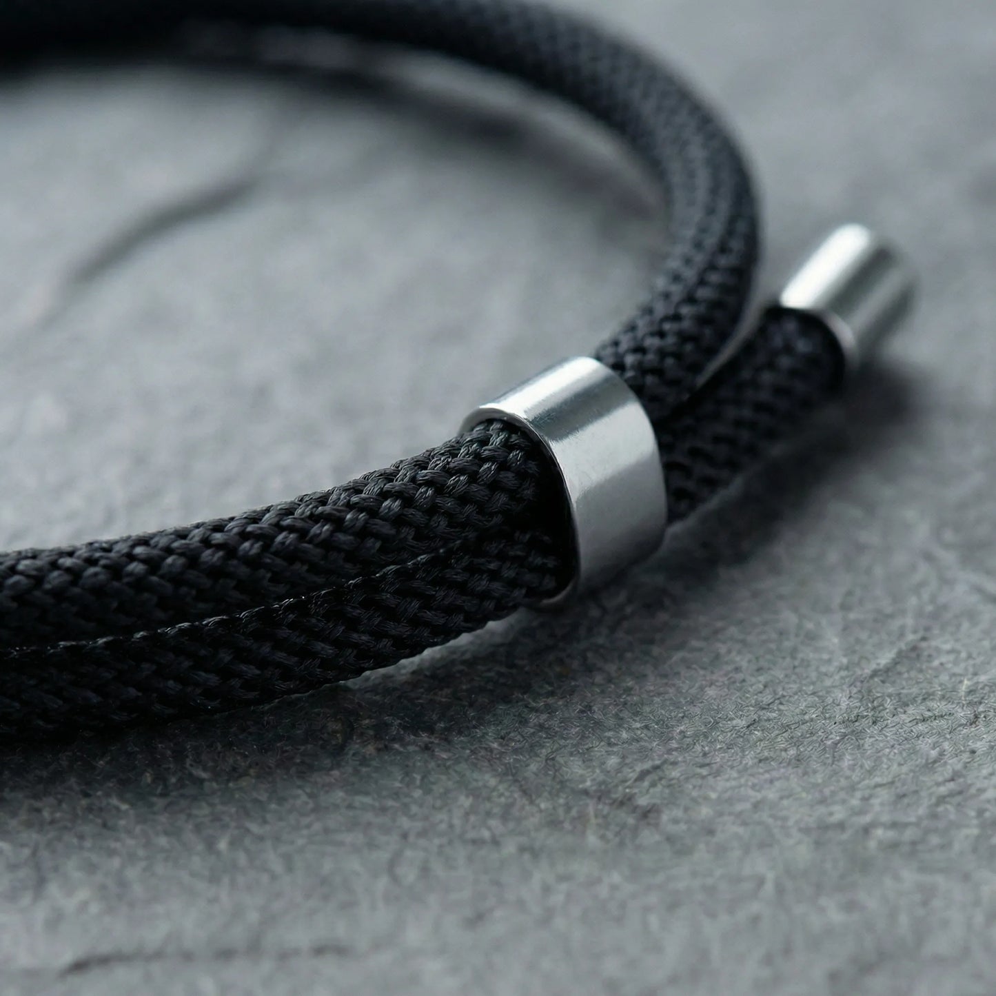 Neravo Gray Bracelet
