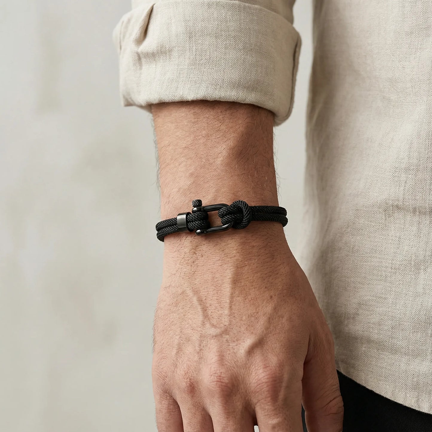 Orvyn Black Bracelet